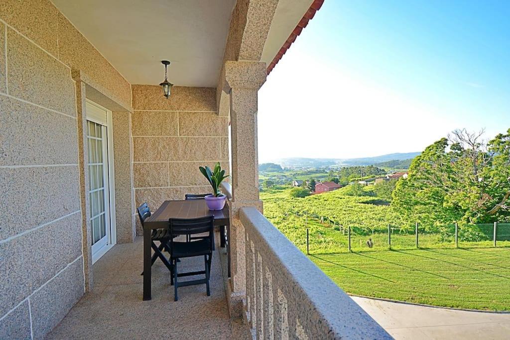 Duplex Da Pedra E Da Auga Apartment Meis Екстериор снимка