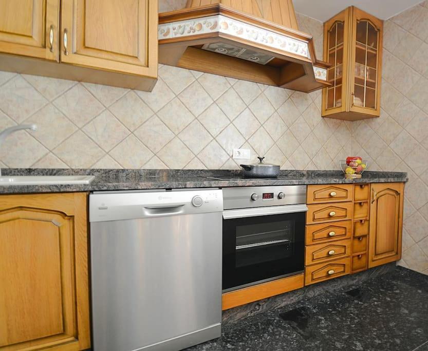 Duplex Da Pedra E Da Auga Apartment Meis Екстериор снимка